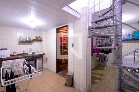 Casa à venda com 350m², 3 quartos e 4 vagas Casa à venda com 350m², 3 quartos e 4 vagasÁrea de Serviço