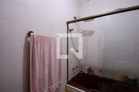 Casa à venda com 350m², 3 quartos e 4 vagas Casa à venda com 350m², 3 quartos e 4 vagasBanheiro do Quarto 2