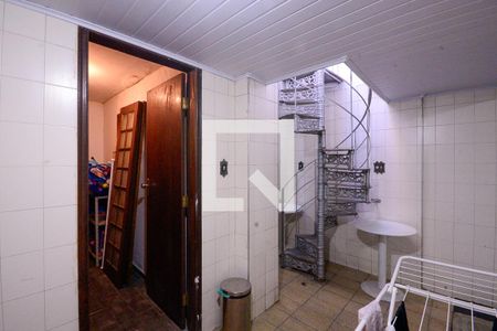 Casa à venda com 350m², 3 quartos e 4 vagas Casa à venda com 350m², 3 quartos e 4 vagasÁrea de Serviço