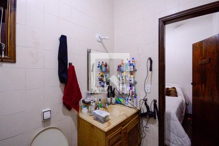 Casa à venda com 350m², 3 quartos e 4 vagas Casa à venda com 350m², 3 quartos e 4 vagasBanheiro do Quarto 2