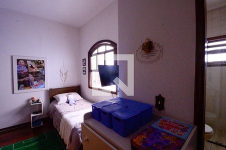 Casa à venda com 350m², 3 quartos e 4 vagas Casa à venda com 350m², 3 quartos e 4 vagasQuarto 3 - Suite