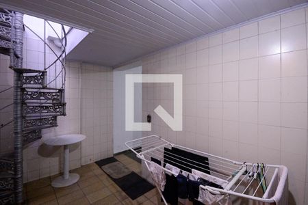 Casa à venda com 350m², 3 quartos e 4 vagas Casa à venda com 350m², 3 quartos e 4 vagasÁrea de Serviço