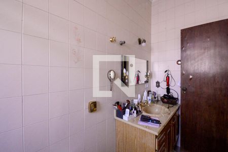 Casa à venda com 350m², 3 quartos e 4 vagas Casa à venda com 350m², 3 quartos e 4 vagasBanheiro do Quarto 1