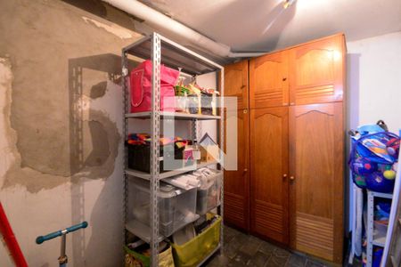 Casa à venda com 350m², 3 quartos e 4 vagas Casa à venda com 350m², 3 quartos e 4 vagasQuarto de Serviço