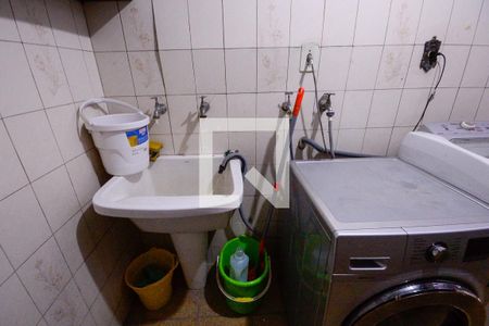 Casa à venda com 350m², 3 quartos e 4 vagas Casa à venda com 350m², 3 quartos e 4 vagasÁrea de Serviço