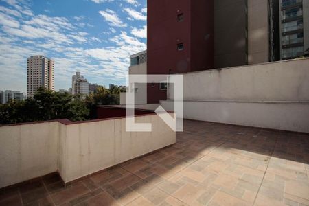 Casa à venda com 284m², 3 quartos e 2 vagas Casa à venda com 284m², 3 quartos e 2 vagasÁrea comum