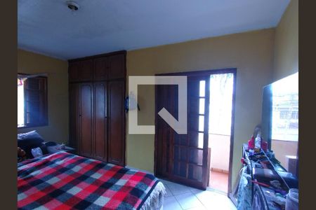 Casa à venda com 168m², 3 quartos e 2 vagasQuarto 2 