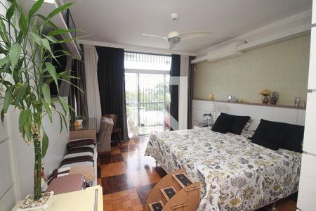 Casa à venda com 670m², 6 quartos e 8 vagasSuíte 2