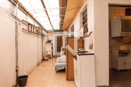 Casa à venda com 243m², 3 quartos e 2 vagas Casa à venda com 243m², 3 quartos e 2 vagasÁrea externa