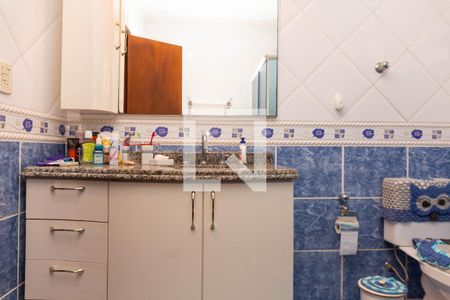 Casa à venda com 243m², 3 quartos e 2 vagas Casa à venda com 243m², 3 quartos e 2 vagasBanheiro 1