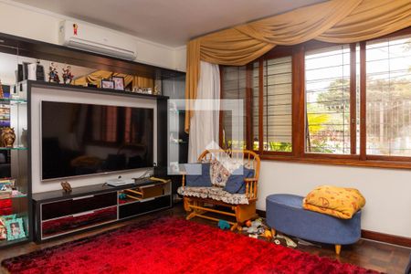 Casa à venda com 243m², 3 quartos e 2 vagas Casa à venda com 243m², 3 quartos e 2 vagasSala