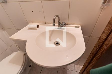 Casa à venda com 163m², 3 quartos e 2 vagas Casa à venda com 163m², 3 quartos e 2 vagasLavabo