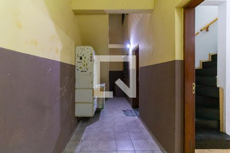 Casa à venda com 163m², 3 quartos e 2 vagas Casa à venda com 163m², 3 quartos e 2 vagasCorredor