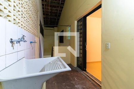 Casa à venda com 163m², 3 quartos e 2 vagas Casa à venda com 163m², 3 quartos e 2 vagasÁrea de Serviço