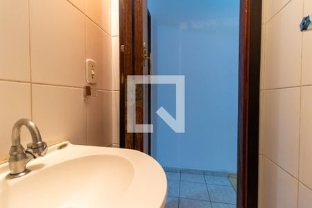 Casa à venda com 163m², 3 quartos e 2 vagas Casa à venda com 163m², 3 quartos e 2 vagasLavabo