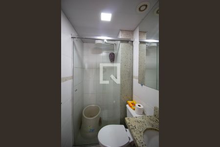 Apartamento à venda com 92m², 2 quartos e 1 vaga Apartamento à venda com 92m², 2 quartos e 1 vagaBanheiro