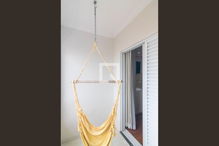 Casa à venda com 202m², 4 quartos e 3 vagas Casa à venda com 202m², 4 quartos e 3 vagasVaranda da Suíte