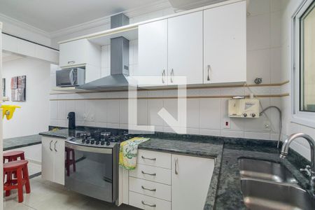 Casa à venda com 202m², 4 quartos e 3 vagas Casa à venda com 202m², 4 quartos e 3 vagasCozinha
