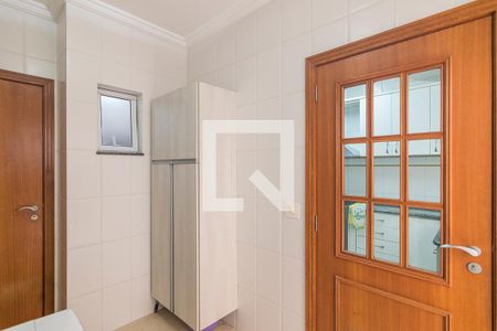 Casa à venda com 202m², 4 quartos e 3 vagas Casa à venda com 202m², 4 quartos e 3 vagasÁrea de Serviço