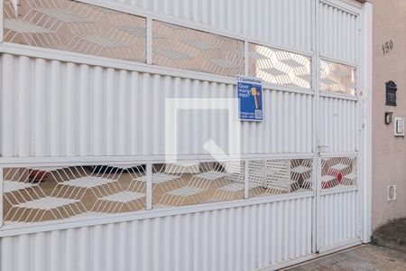 Casa à venda com 202m², 4 quartos e 3 vagas Casa à venda com 202m², 4 quartos e 3 vagasFachada