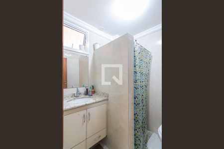 Casa à venda com 202m², 4 quartos e 3 vagas Casa à venda com 202m², 4 quartos e 3 vagasBanheiro de Serviço