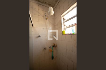 Casa à venda com 90m², 4 quartos e 3 vagasBanheiro 1