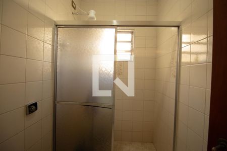 Casa à venda com 90m², 4 quartos e 3 vagasBanheiro 2