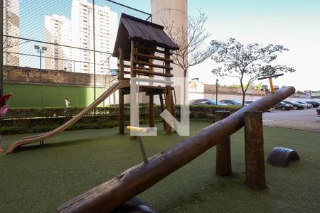 Apartamento para alugar com 48m², 2 quartos e sem vaga Apartamento para alugar com 48m², 2 quartos e sem vagaÁrea comum - Playground