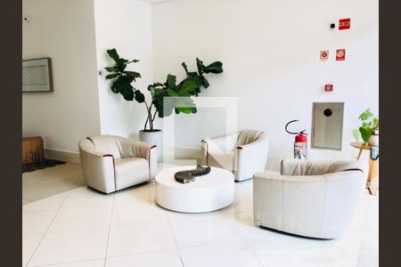 Apartamento à venda com 1 quarto, 57m² em Cambuí, Campinas