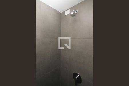 Apartamento à venda com 57m², 2 quartos e 1 vaga Apartamento à venda com 57m², 2 quartos e 1 vagaBanheiro Social