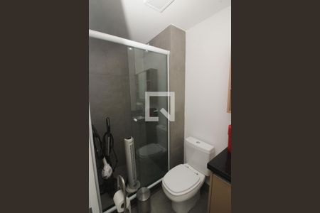 Apartamento à venda com 57m², 2 quartos e 1 vaga Apartamento à venda com 57m², 2 quartos e 1 vagaBanheiro Social