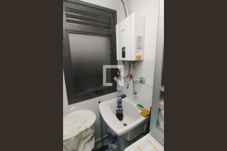 Apartamento à venda com 57m², 2 quartos e 1 vaga Apartamento à venda com 57m², 2 quartos e 1 vagaCozinha e Área de Serviço