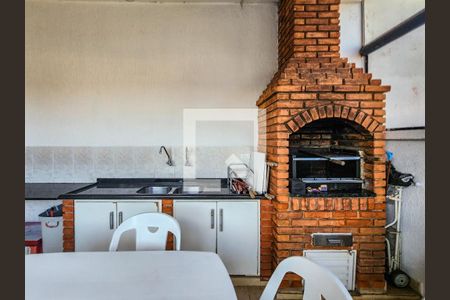 Apartamento para alugar com 200m², 4 quartos e 2 vagas Apartamento para alugar com 200m², 4 quartos e 2 vagasSacada