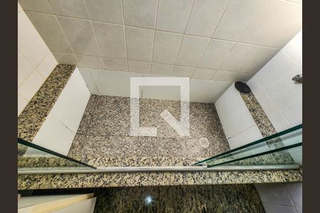 Apartamento para alugar com 200m², 4 quartos e 2 vagas Apartamento para alugar com 200m², 4 quartos e 2 vagasBanheiro 3