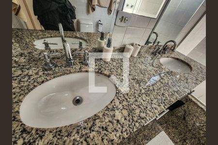 Apartamento para alugar com 200m², 4 quartos e 2 vagas