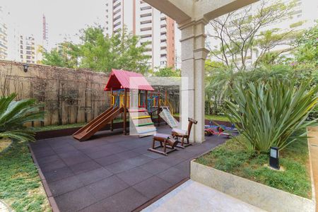 Apartamento à venda com 178m², 3 quartos e 4 vagas Apartamento à venda com 178m², 3 quartos e 4 vagasÁrea comum