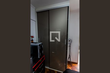 Apartamento à venda com 118m², 3 quartos e 3 vagas Apartamento à venda com 118m², 3 quartos e 3 vagasArmário