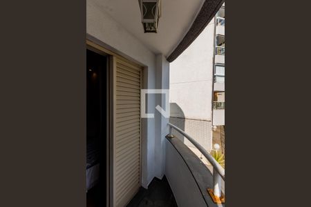 Apartamento à venda com 118m², 3 quartos e 3 vagas Apartamento à venda com 118m², 3 quartos e 3 vagasVaranda da Suíte