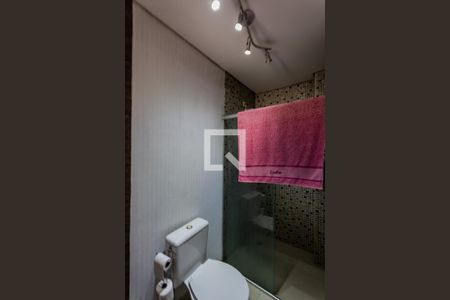 Apartamento à venda com 118m², 3 quartos e 3 vagas Apartamento à venda com 118m², 3 quartos e 3 vagasBanheiro da Suíte