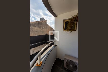 Apartamento à venda com 118m², 3 quartos e 3 vagas Apartamento à venda com 118m², 3 quartos e 3 vagasVaranda da Suíte