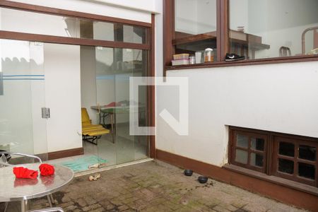 Casa de condomínio à venda com 550m², 5 quartos e 3 vagas