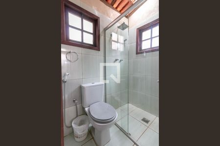 Casa à venda com 209m², 4 quartos e 2 vagasBanheiro Social