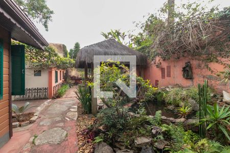 Casa à venda com 209m², 4 quartos e 2 vagasQuintal