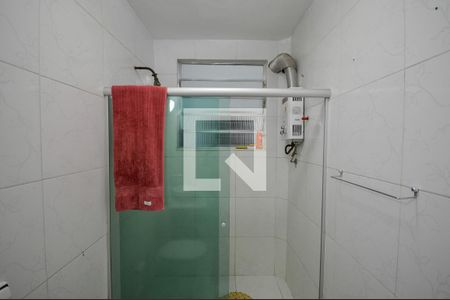Apartamento à venda com 80m², 2 quartos e 1 vaga Apartamento à venda com 80m², 2 quartos e 1 vagaBanheiro