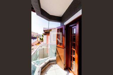 Casa à venda com 310m², 3 quartos e 7 vagas Casa à venda com 310m², 3 quartos e 7 vagasVaranda da Suíte 1