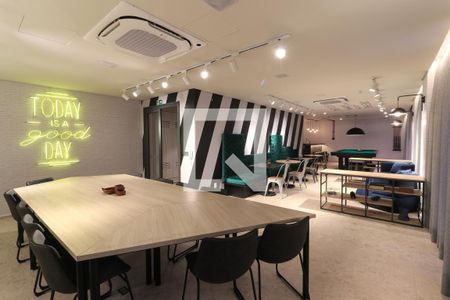 Studio à venda com 25m², 1 quarto e sem vaga Studio à venda com 25m², 1 quarto e sem vagaÁrea comum - Salão de festas