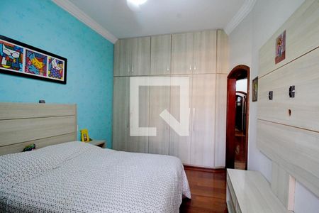 Casa à venda com 450m², 4 quartos e 8 vagas Casa à venda com 450m², 4 quartos e 8 vagasSuíte 1