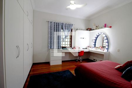 Casa à venda com 450m², 4 quartos e 8 vagas Casa à venda com 450m², 4 quartos e 8 vagasSuíte 3