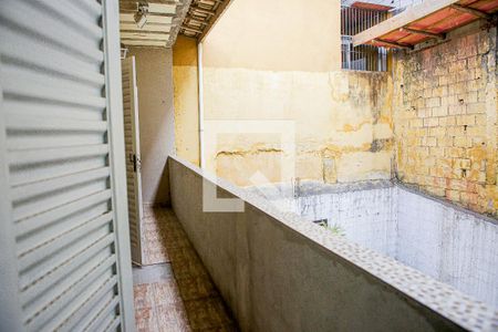 Casa à venda com 170m², 2 quartos e 8 vagasVaranda Suite 1