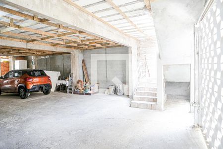 Casa à venda com 170m², 2 quartos e 8 vagasGaragem
